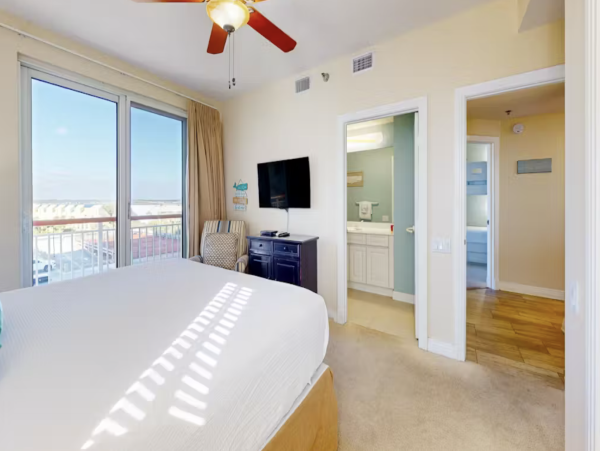 Located on Navarre Beach on the 4th floor